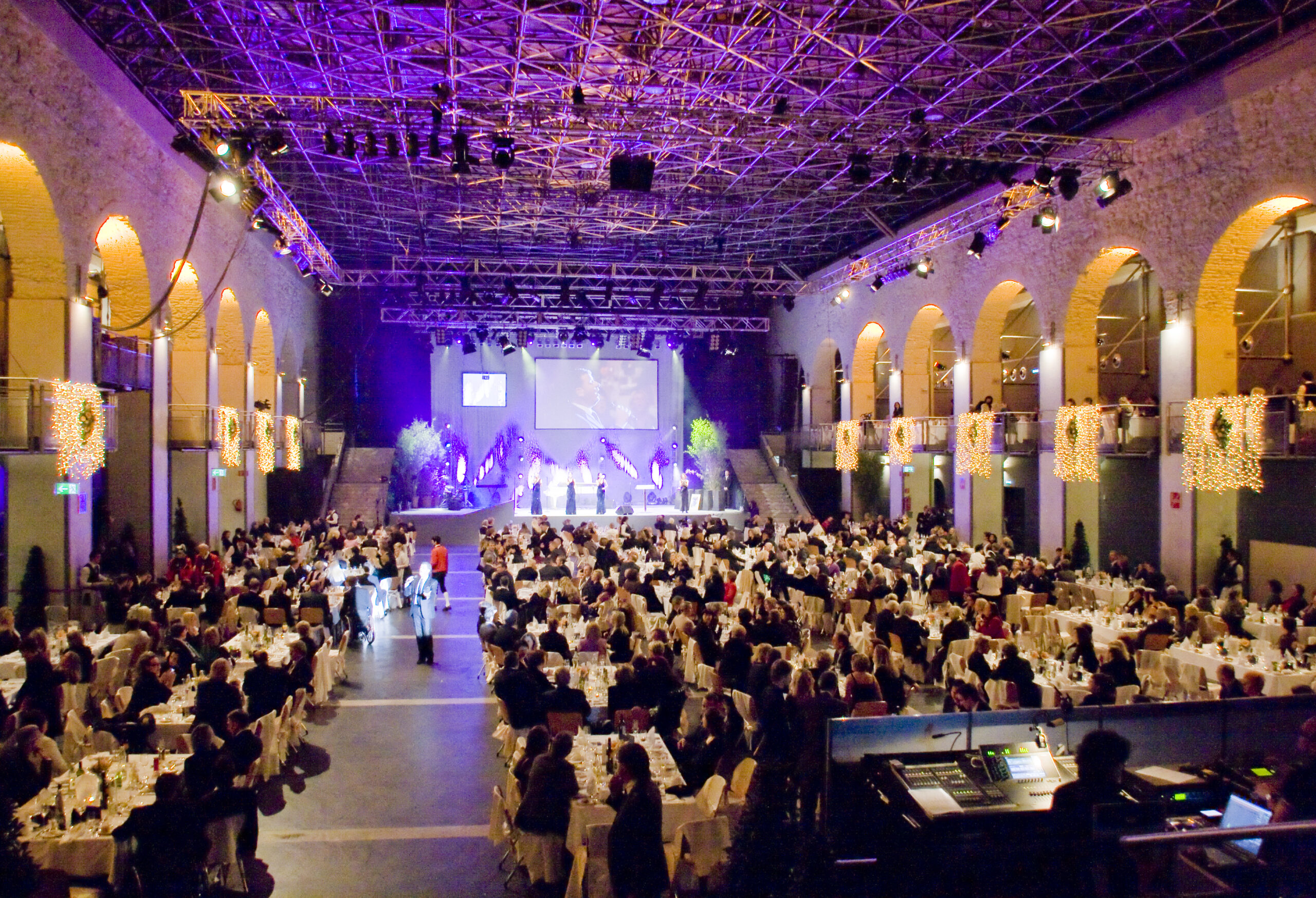 Congress Innsbruck Dogana Außenansicht